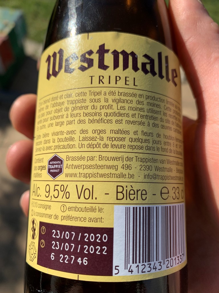 Contre étiquette de la bière Westmalle Tripel brassée pr des moines en Belgique