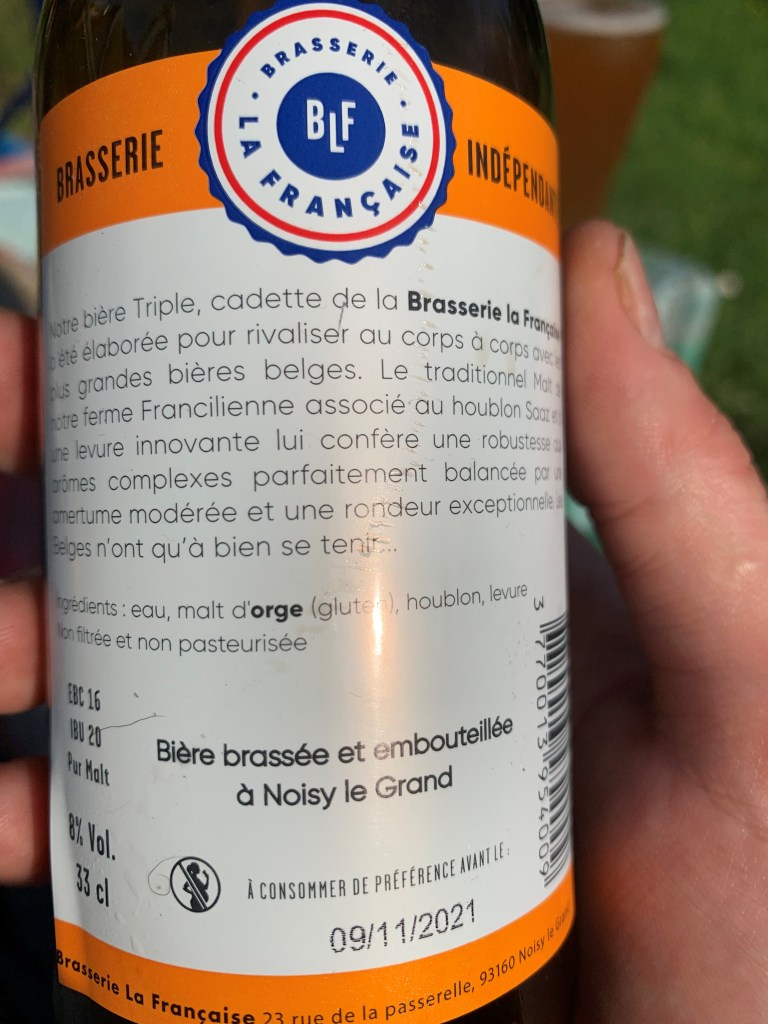 Contre-étiquette de la triple ambrée pleine de promesse et d'arrogance "à la française"... les belges n'ont qu'à bien se tenir !
